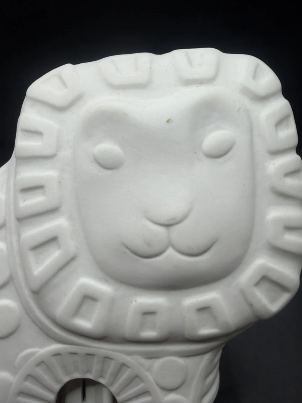 Jonathan Adler Matte Ceramic Lion Figure Night Light MCM Style Kawaii Nightlight